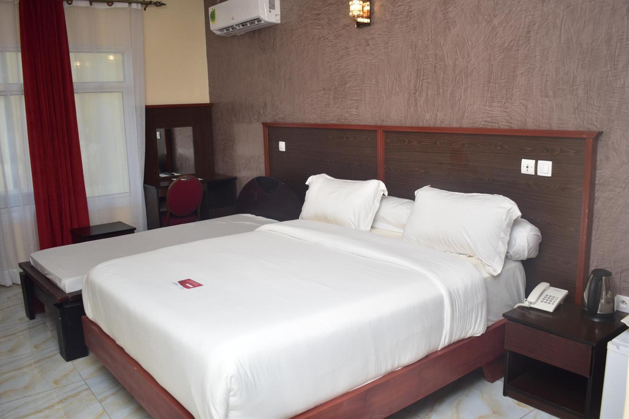 Safyad Hotel Yaoundé 外观 照片