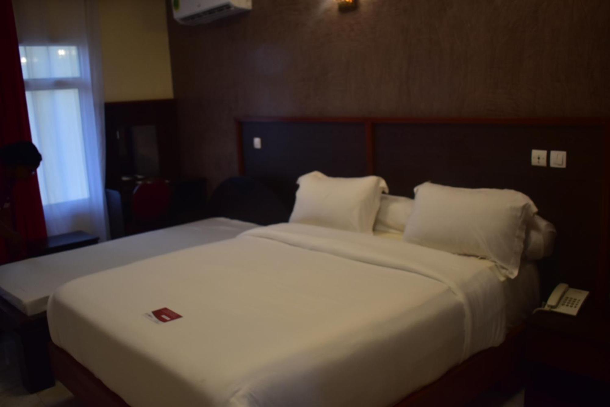 Safyad Hotel Yaoundé 外观 照片